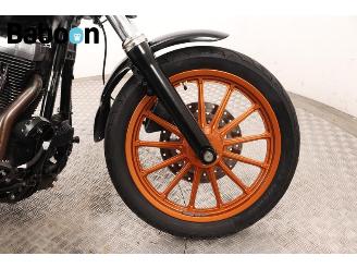 Harley-Davidson  FXDBI Dyna Street Bob picture 10