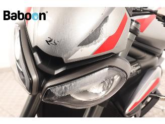 Triumph Street Triple RS picture 22
