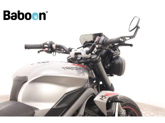 Triumph Street Triple RS picture 10