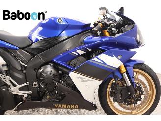 Yamaha  YZF-R1 picture 11