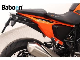 KTM 690 Duke ABS picture 15