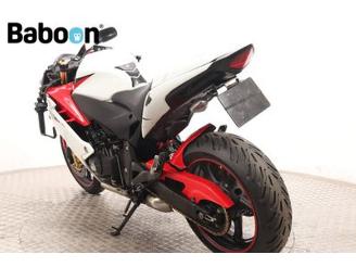 Honda CBR 600 F ABS picture 6
