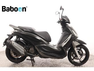 danneggiata motocicli Piaggio Beverly 350 Sport Touring ABS 2018/5