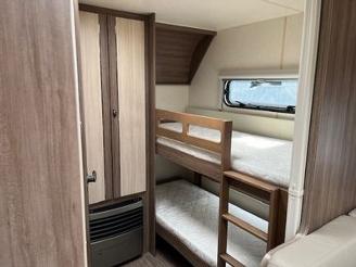 Hobby  De luxe 545 KMF picture 18