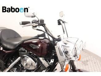 Harley-Davidson  FLHRC Road King Classic picture 14