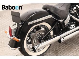Harley-Davidson  FLDE Softail Deluxe ABS picture 9