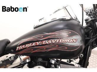 Harley-Davidson  FXSTC Softail Custom picture 11