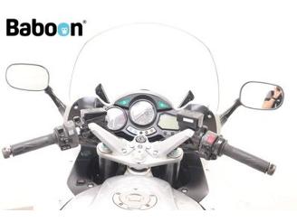 Yamaha FJR 1300  picture 14