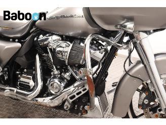 Harley-Davidson  FLTRXS Road Glide Special picture 14