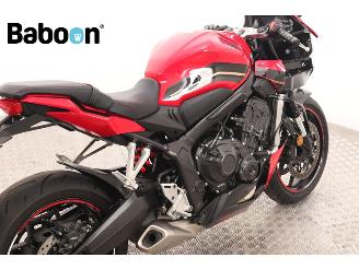 Honda  CBR 650 R ABS picture 18