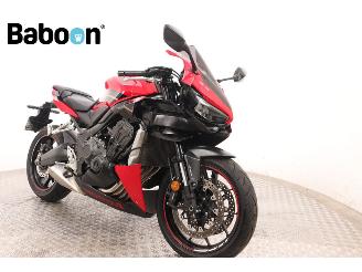 Honda  CBR 650 R ABS picture 2