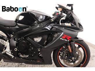 Suzuki  GSX- R 750 picture 11