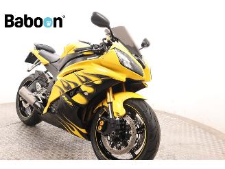 Yamaha  YZF-R6 picture 2