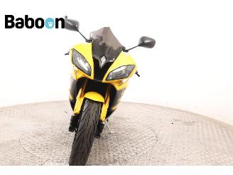 Yamaha  YZF-R6 picture 3