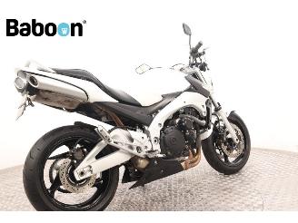 Suzuki  GSR 600 picture 8