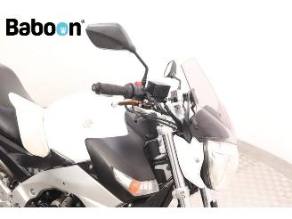 Suzuki  GSR 600 picture 12