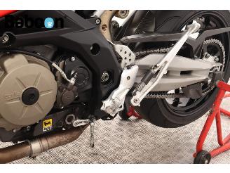 Aprilia Dorsoduro 750 picture 19