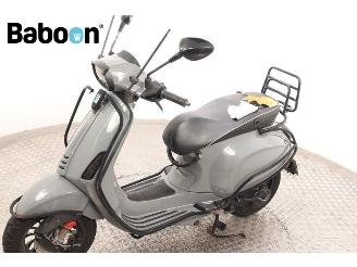 Vespa  Sprint 45KM picture 13