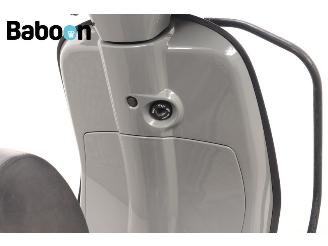 Vespa  Sprint 45KM picture 10
