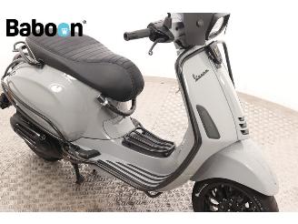 Vespa  Sprint 45KM picture 11