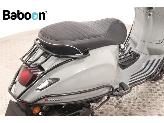 Vespa  Sprint 45KM picture 9