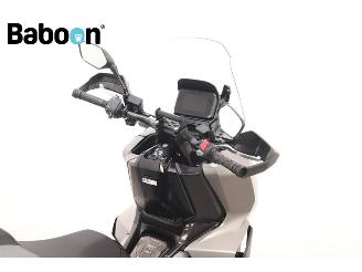 Honda  ADV 350 picture 10