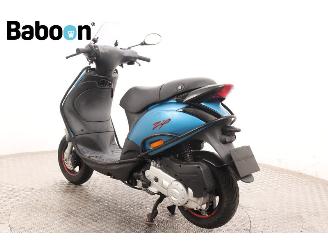 Piaggio  Zip 45KM picture 6
