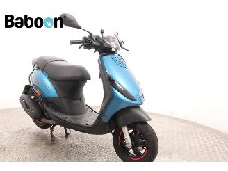 Piaggio  Zip 45KM picture 2