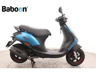 dommages scooters Piaggio  Zip 45KM 2022/7