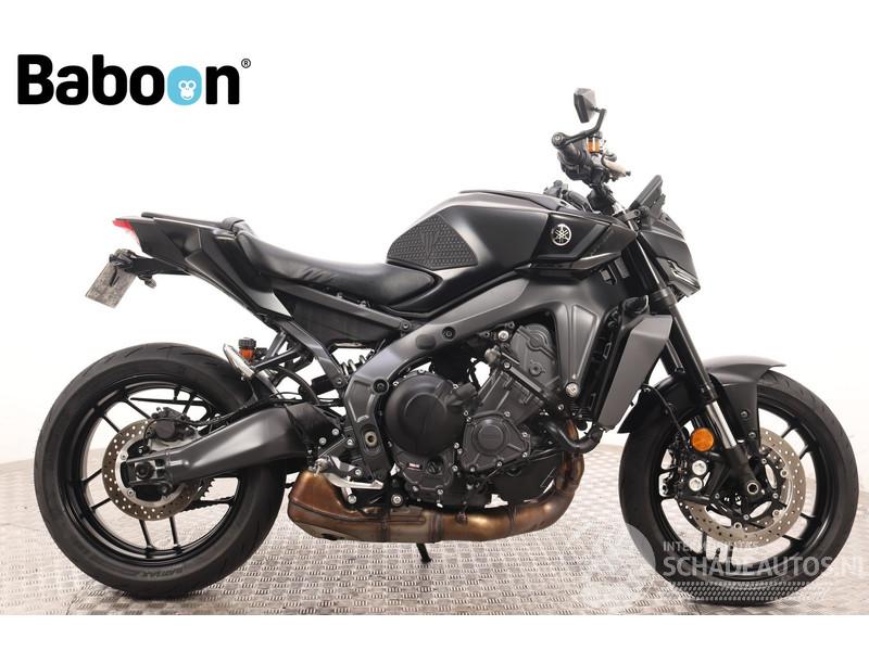 Yamaha MT-09 