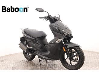 Kymco  Super 8 R 45KM picture 2