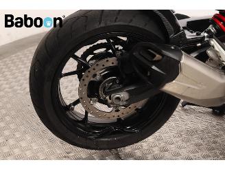 BMW  F 900 XR Triple Black picture 12