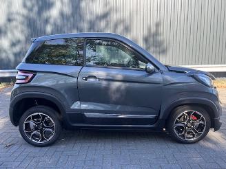 Ligier  JS60 Chic Sun picture 2