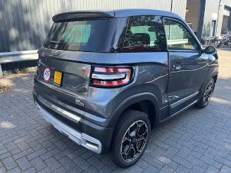 Ligier  JS60 Chic Sun picture 3