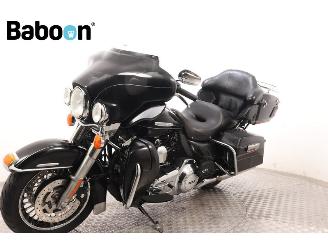 Harley-Davidson  FLHTK 103 El. Glide Limited picture 4