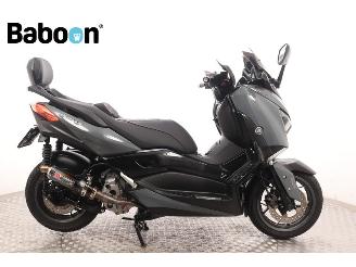 škoda motocykly Yamaha  X MAX 300 Tech Max 2021/12