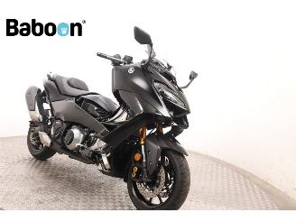 Yamaha  T-Max Tech Max 560 ABS picture 2