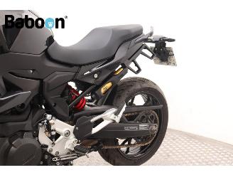 BMW  F 900 XR Triple Black picture 26