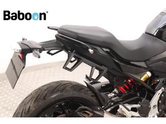 BMW  F 900 XR Triple Black picture 11