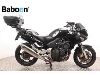 uszkodzony motocykle Honda CBF 600 S ABS 2007/12