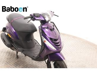 Piaggio  Zip 45KM picture 15
