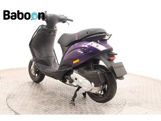 Piaggio  Zip 45KM picture 6