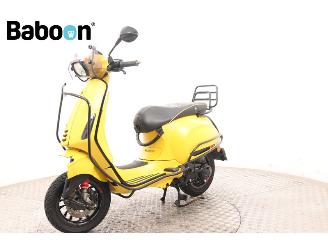 Vespa  Sprint 45KM picture 4