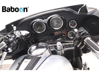 Harley-Davidson  FLHTCUI Ultra Glide Classic 100Th Anniversary picture 12