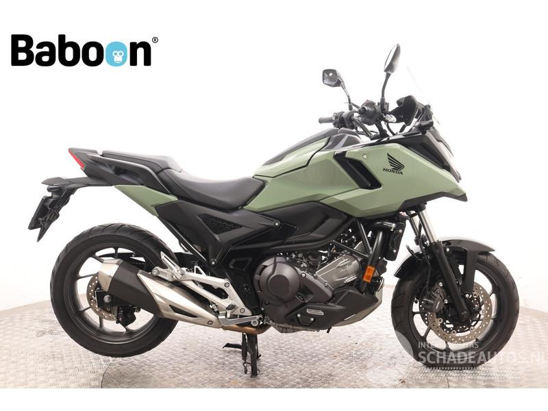 Honda  NC 750 X DCT C-ABS