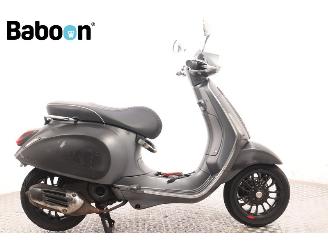 Vaurioauto  scooters Vespa  Sprint 45KM 2018/1