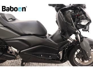 Yamaha  X-MAX 300 picture 12