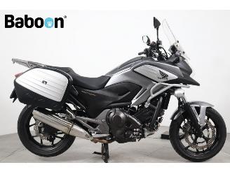 Vaurioauto  motor cycles Honda  NC 750 X DCT C-ABS 2014/9