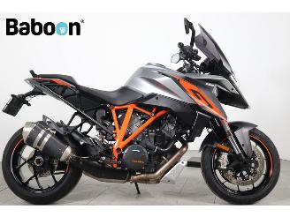 škoda motocykly KTM  1290 Super Duke GT ABS 2016/4