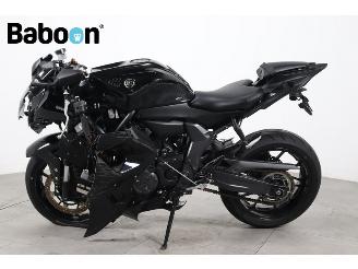 Yamaha  YZF- R7 picture 5